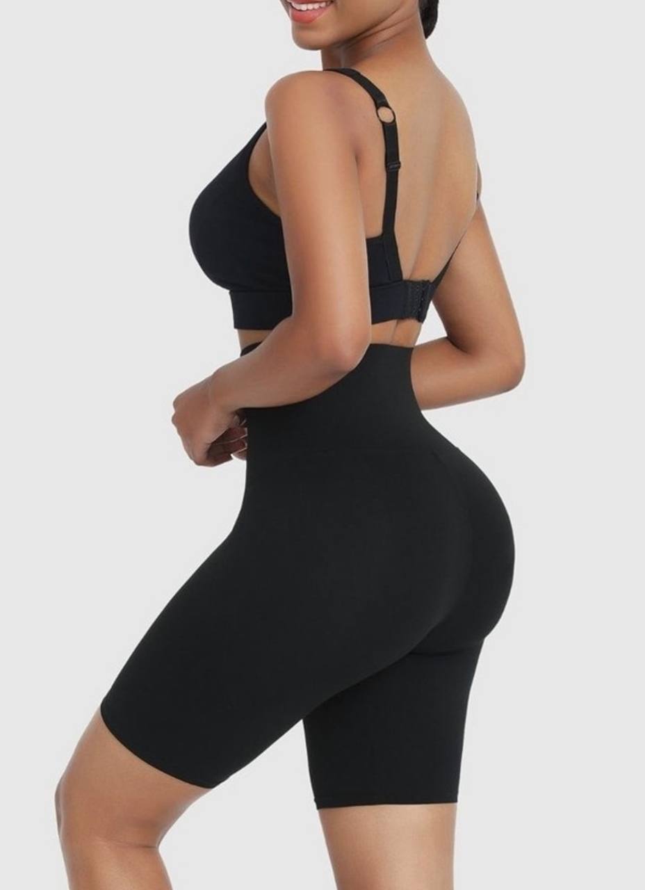 شورتات AMA عالية الخصر