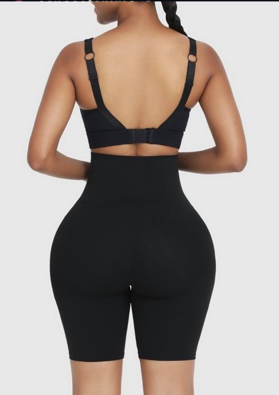 شورتات AMA عالية الخصر